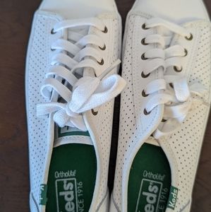 7.5 Women's Keds Shoes